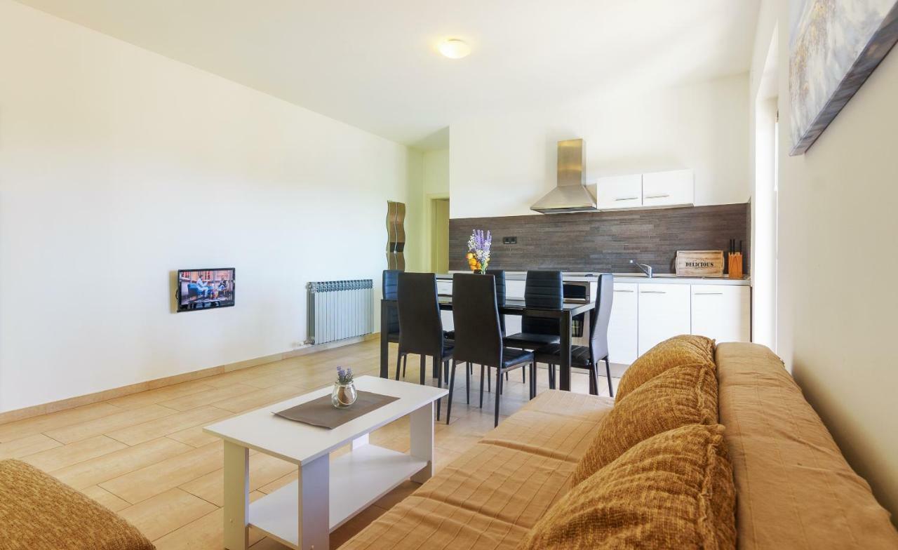 Very Special Apartments Пакоштане Екстер'єр фото